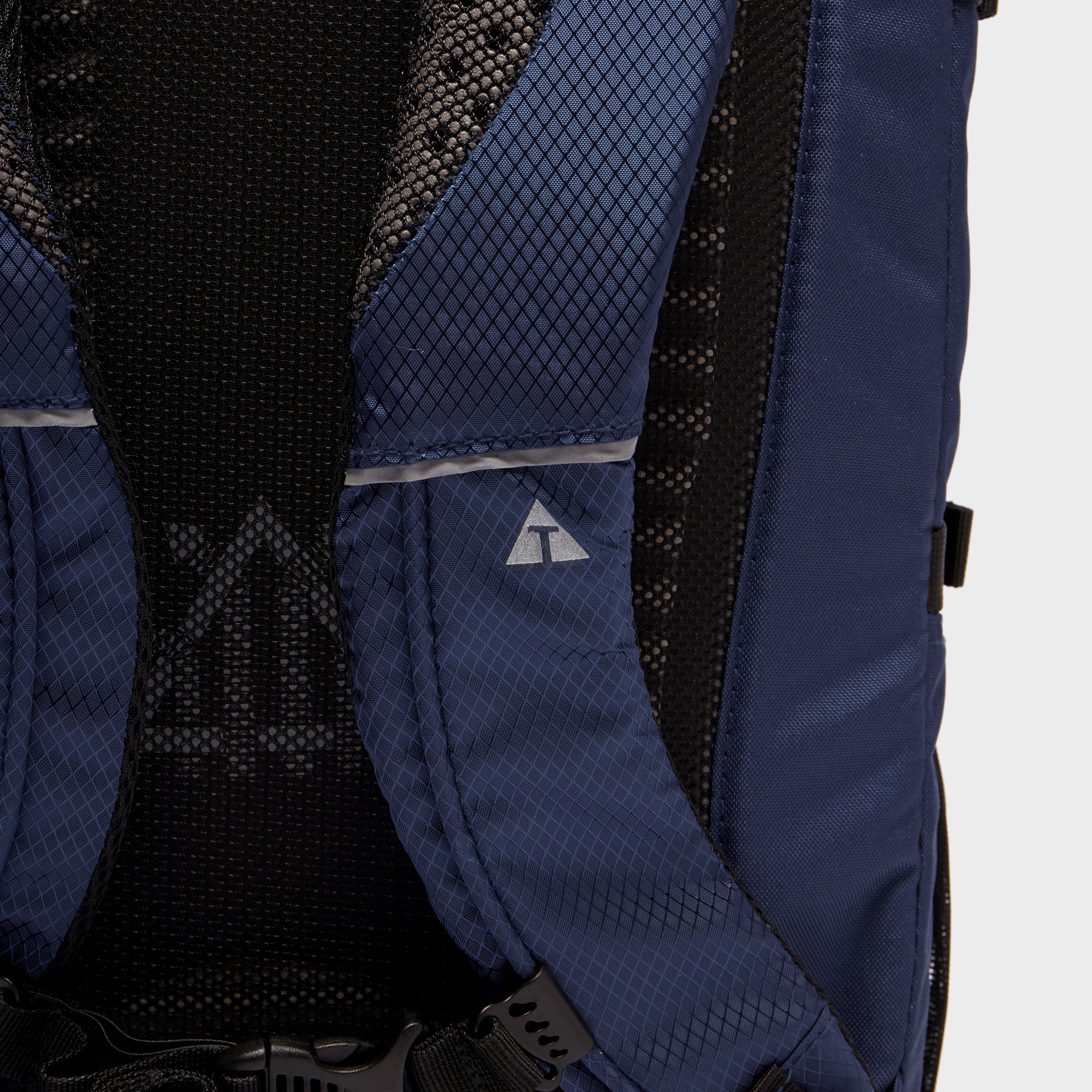 Metropolis 33L Backpack