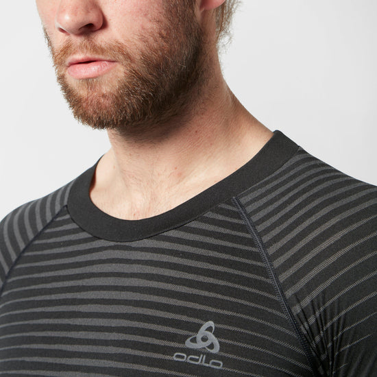 Men's Performance Light Long Sleeve Top