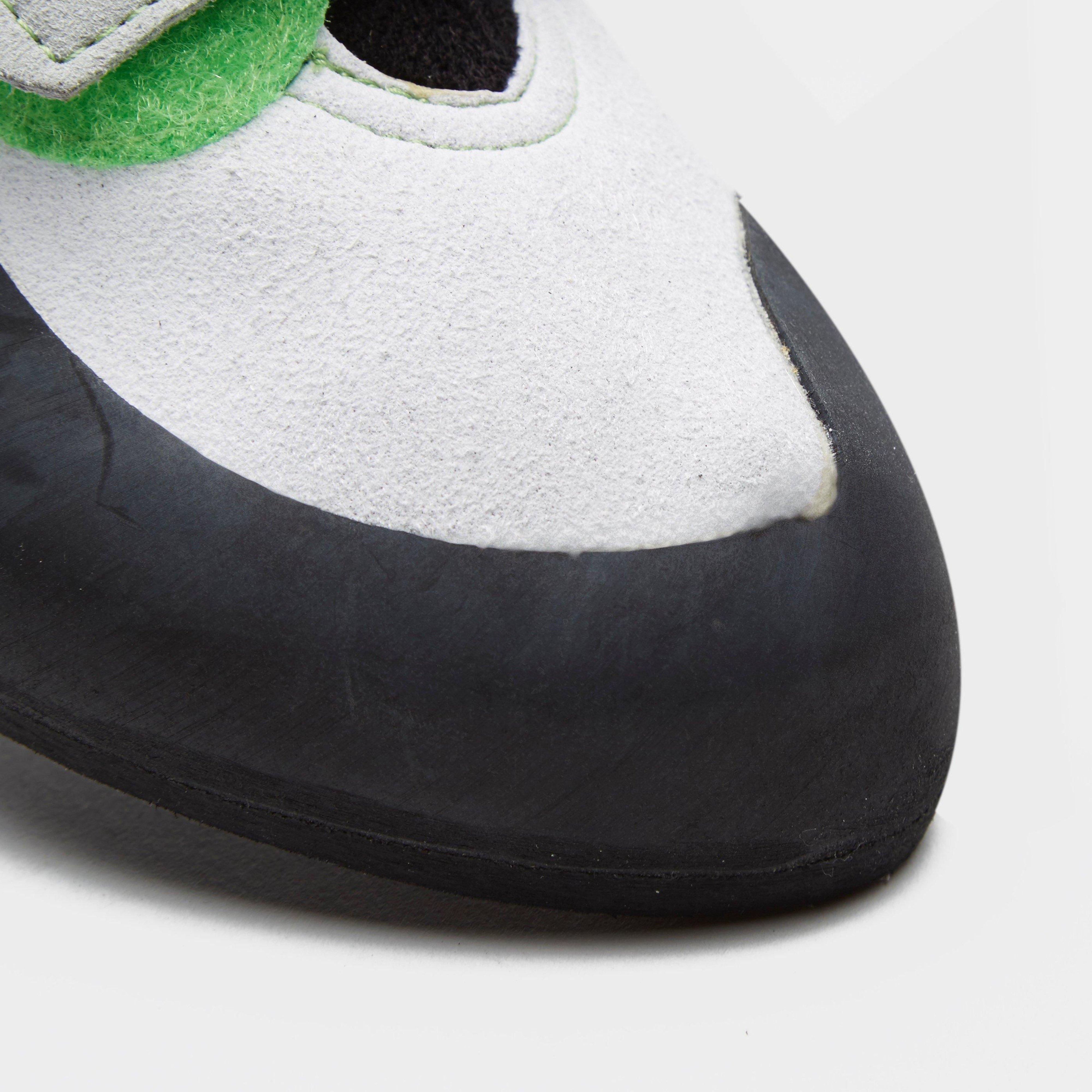 Neo Climbing Shoe