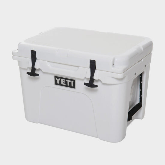 Tundra® Cool Box 35L