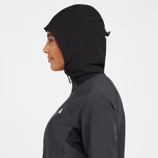 Women’s Athletic Outdoor Softshell Jacket