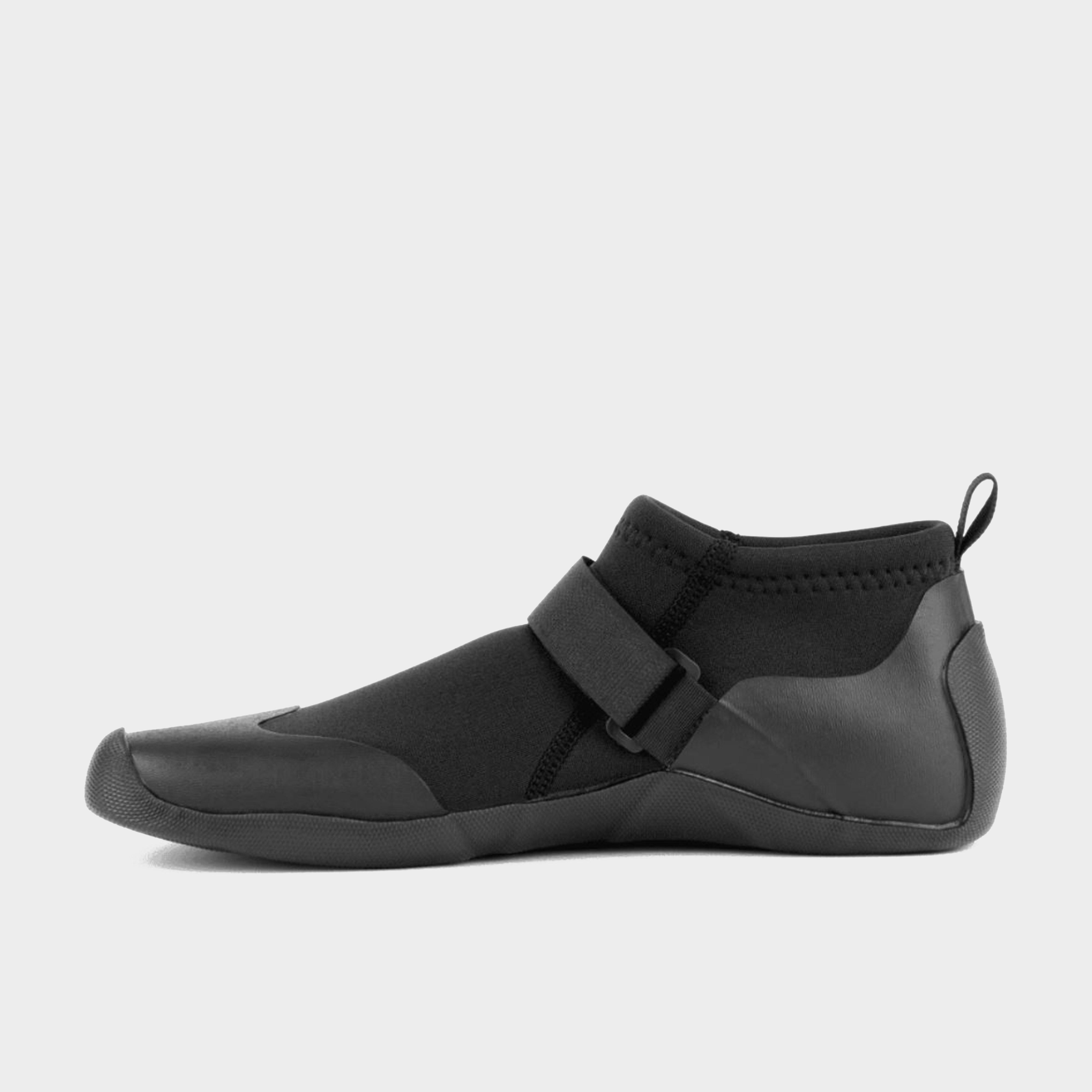 Pursuit Shoe