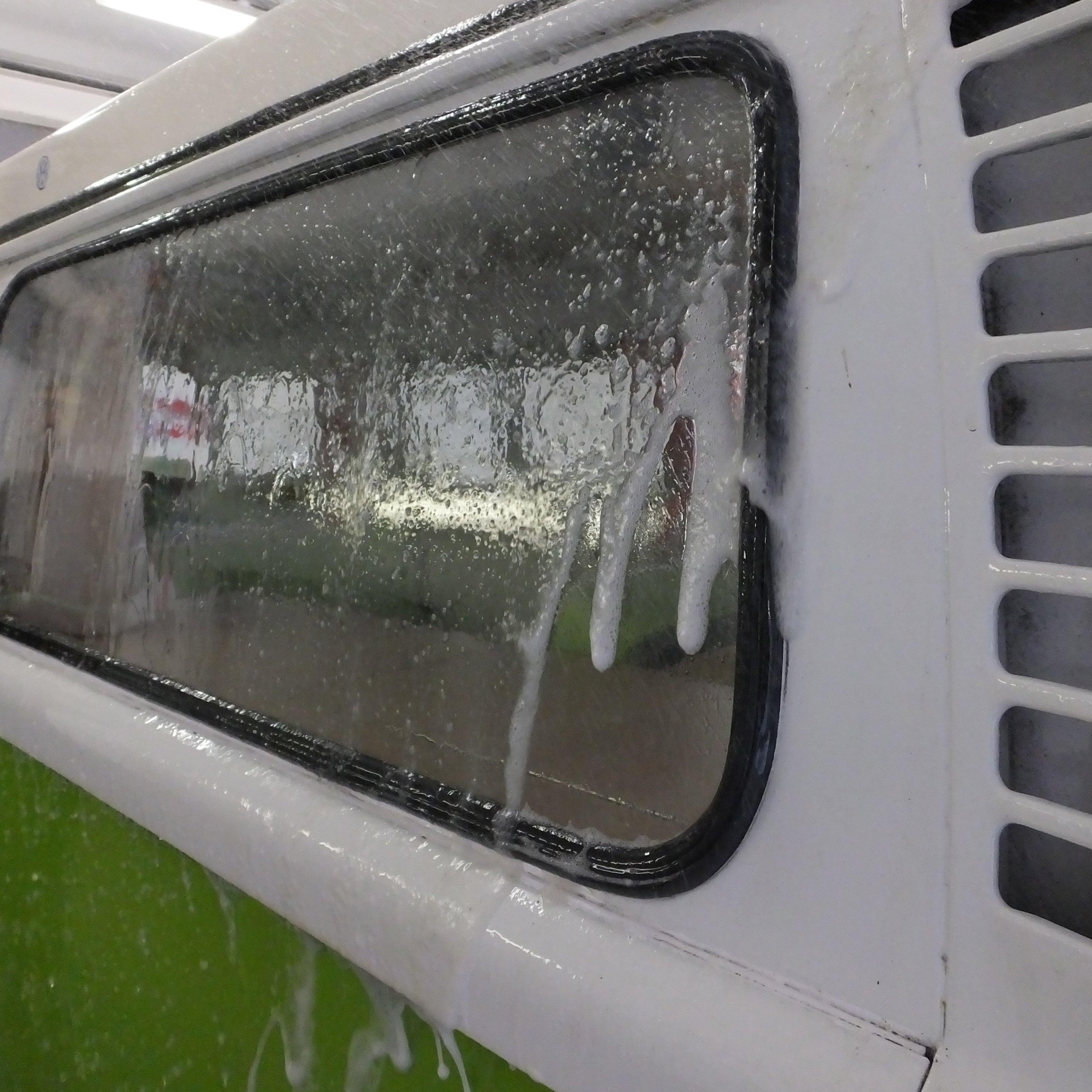 Caravan and Motorhome Cleaner 1L