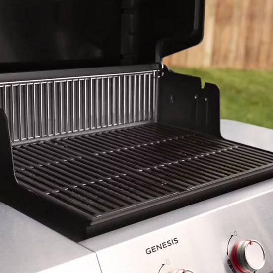 Genesis E-315 Gas Barbecue