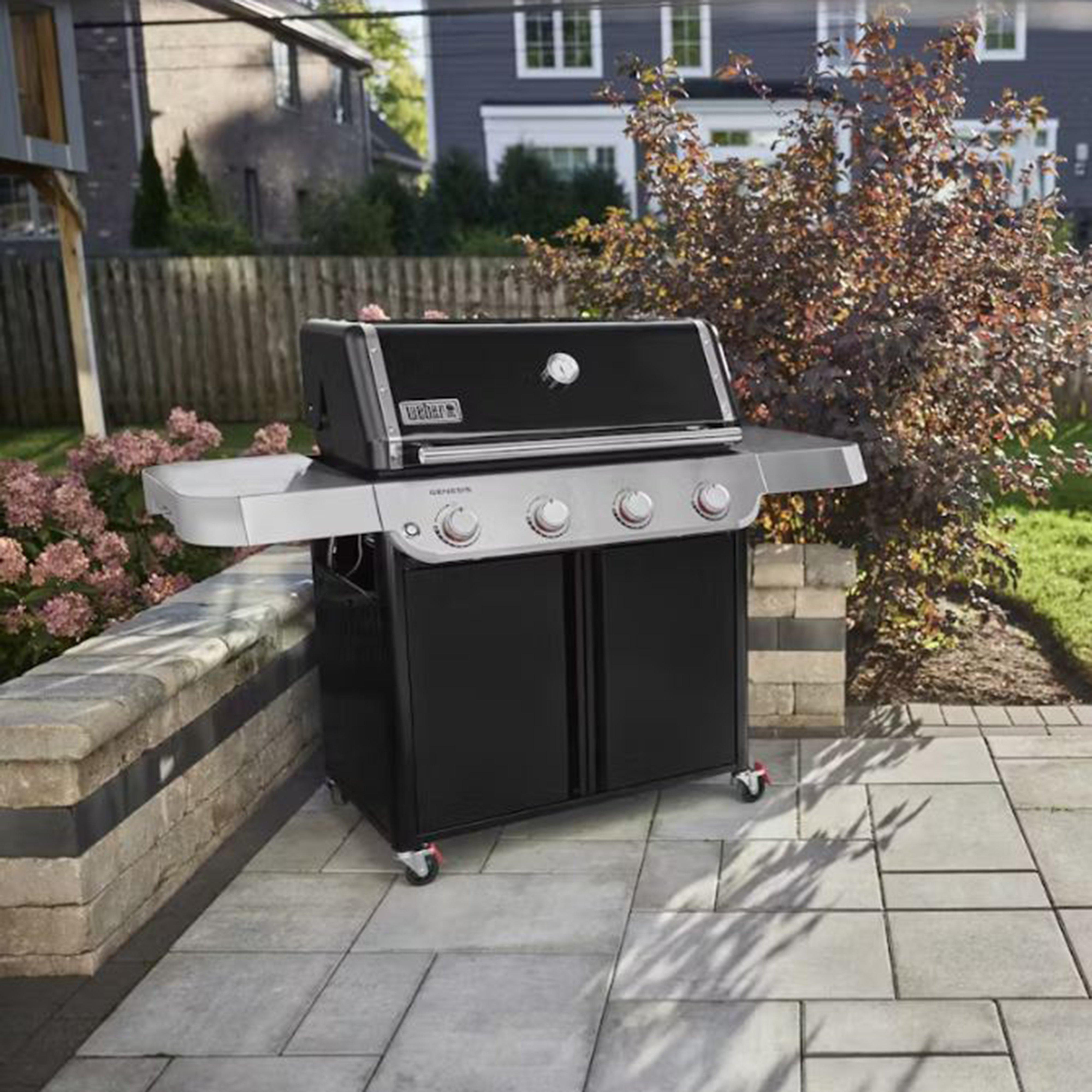 Genesis E-415 Gas Barbecue