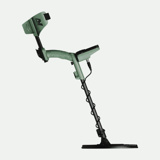 X-Terra Voyager Metal Detecting Starter Kit