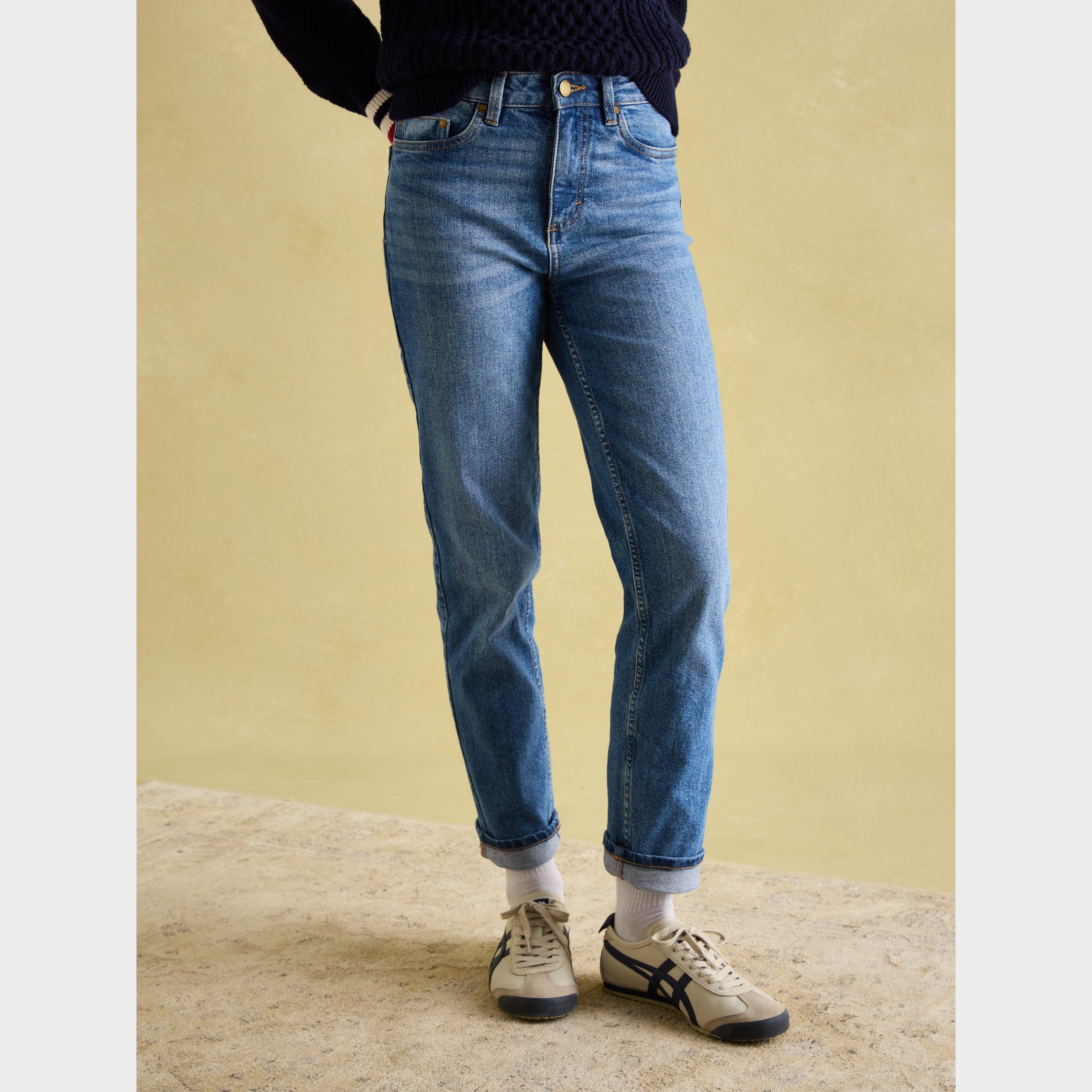 Womens Slim Straight Jeans
