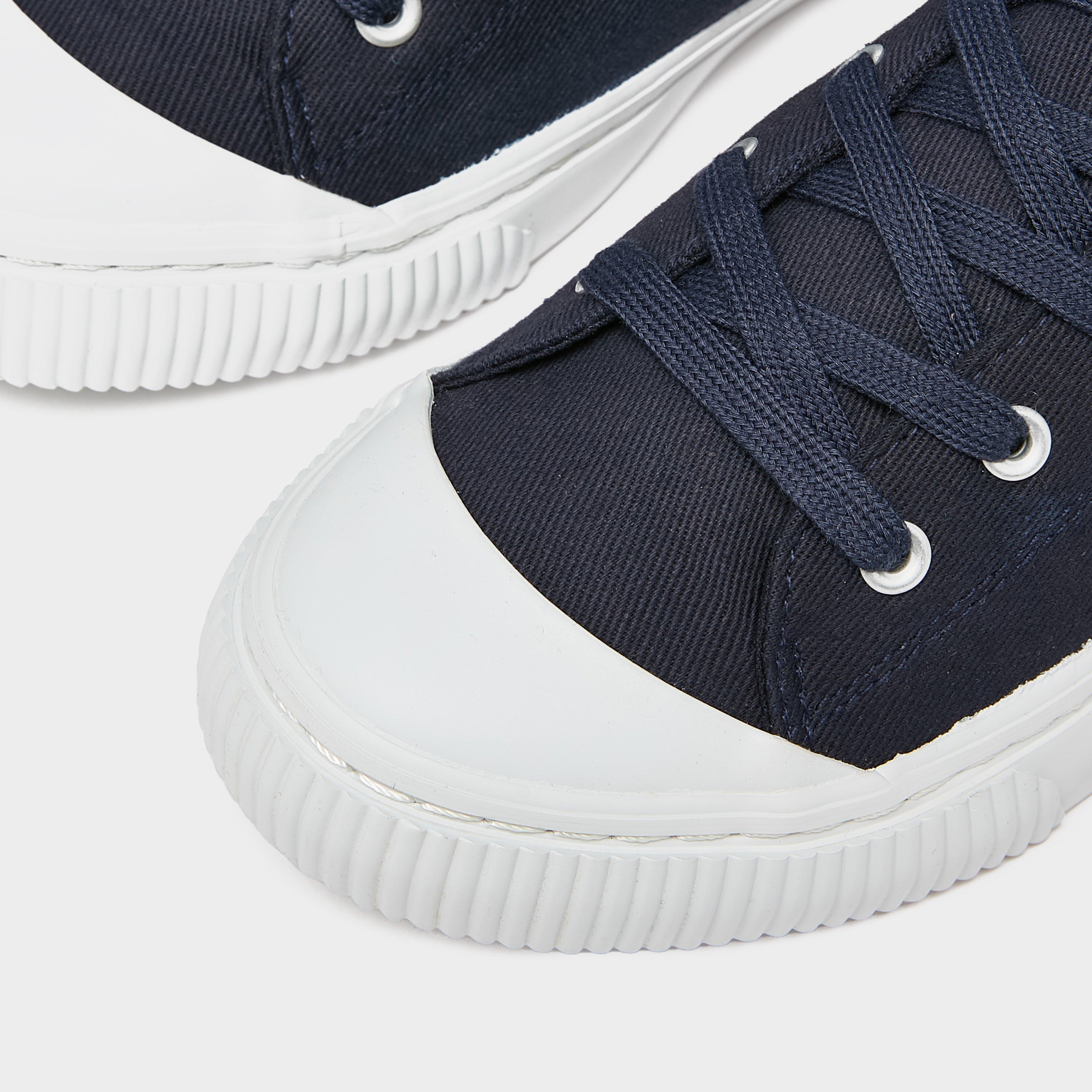 Women's Coast Canvas Pumps