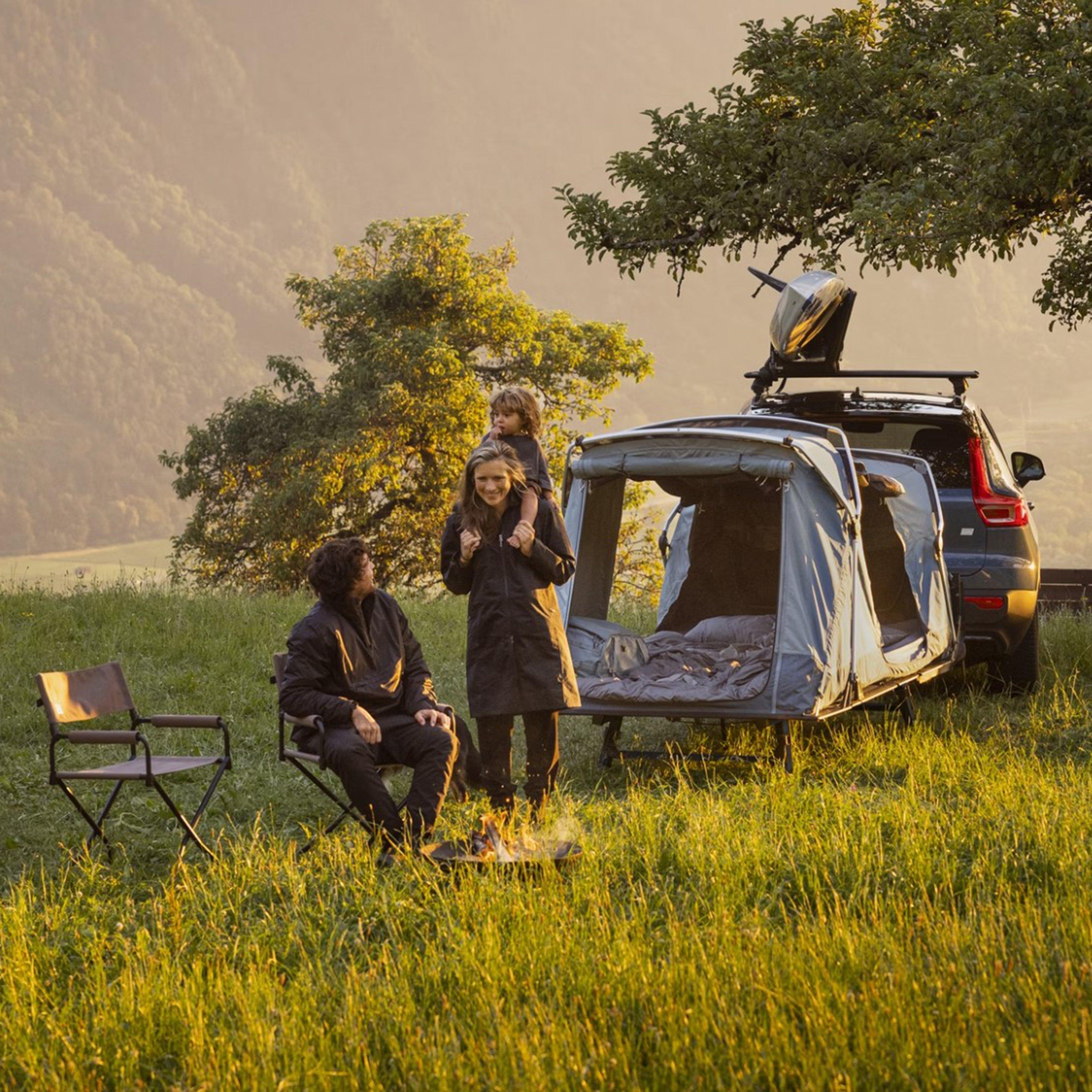 Outset Towbar Mounted Tent