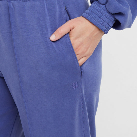 Women’s Sand Wash CloudWeight Track Trousers