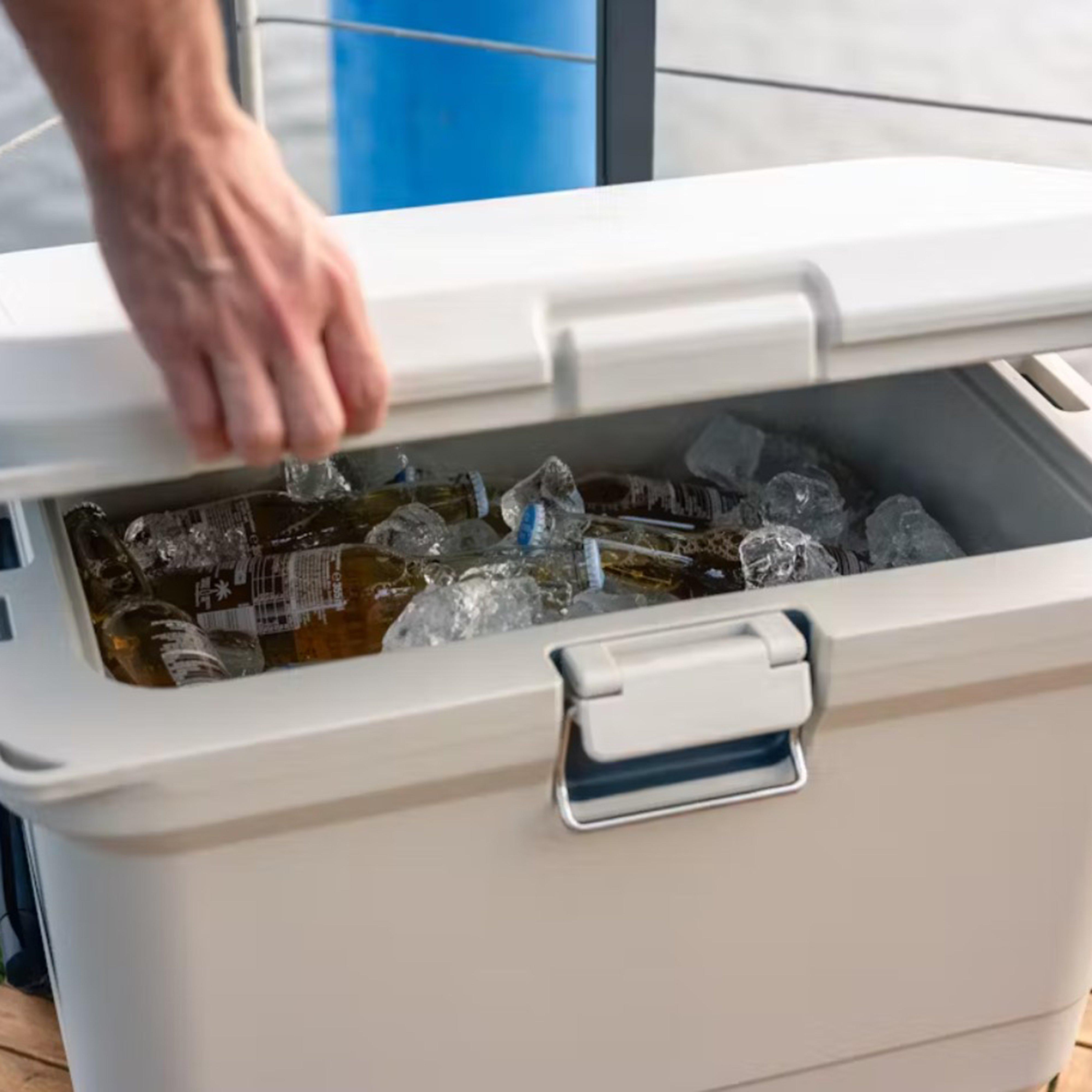 Pro 55QT Wheeled Cooler Box