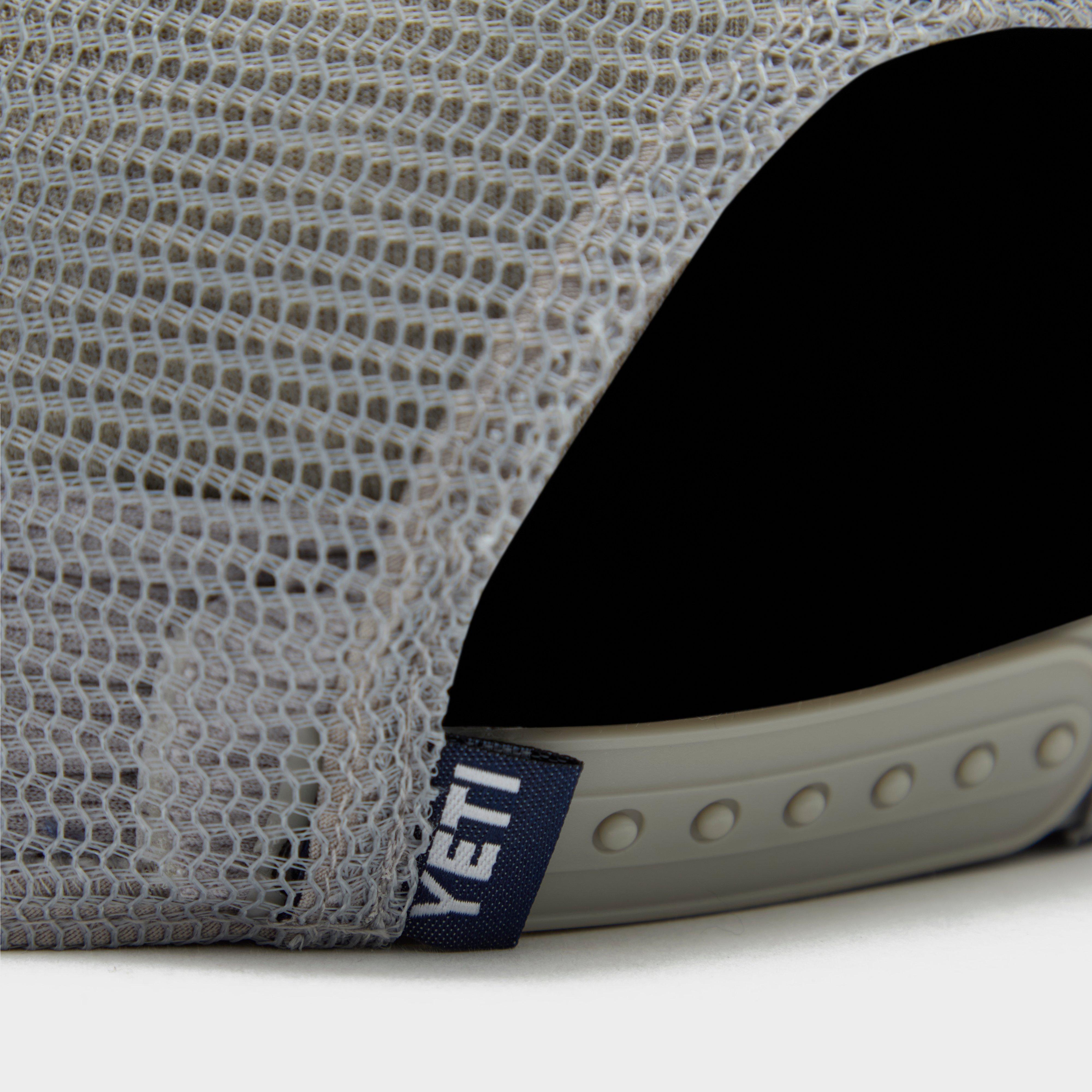 Men’s Velcro Badge Flat Brim Mesh Hat