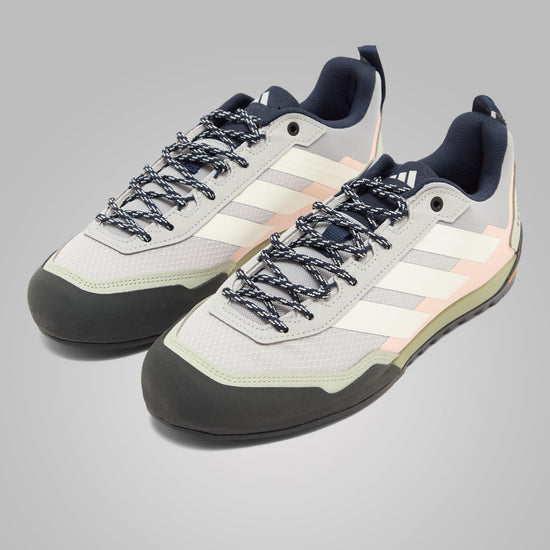 Women's Skychaser Solo Approach Shoes