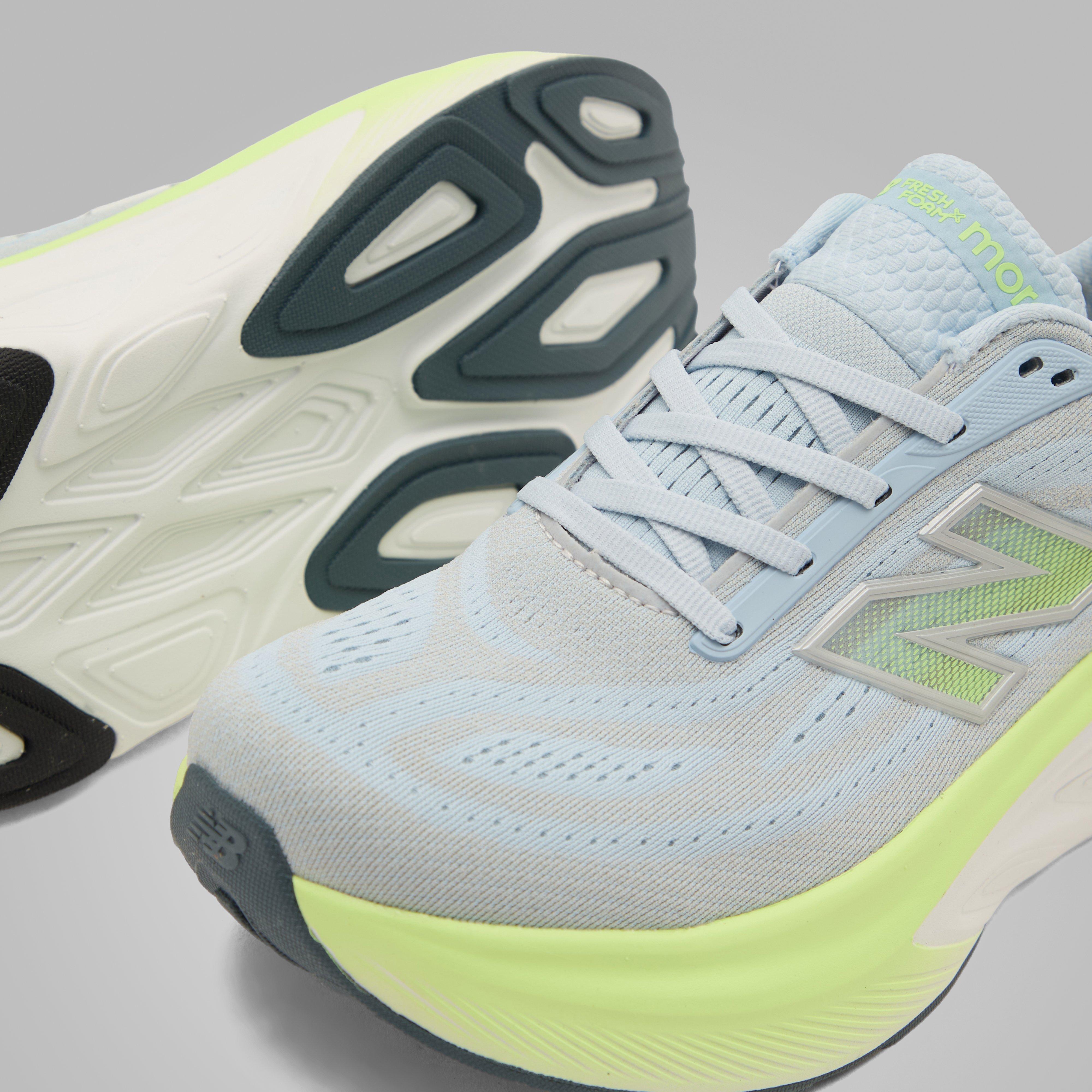 Women’s Fresh Foam X More V6 Running Shoe