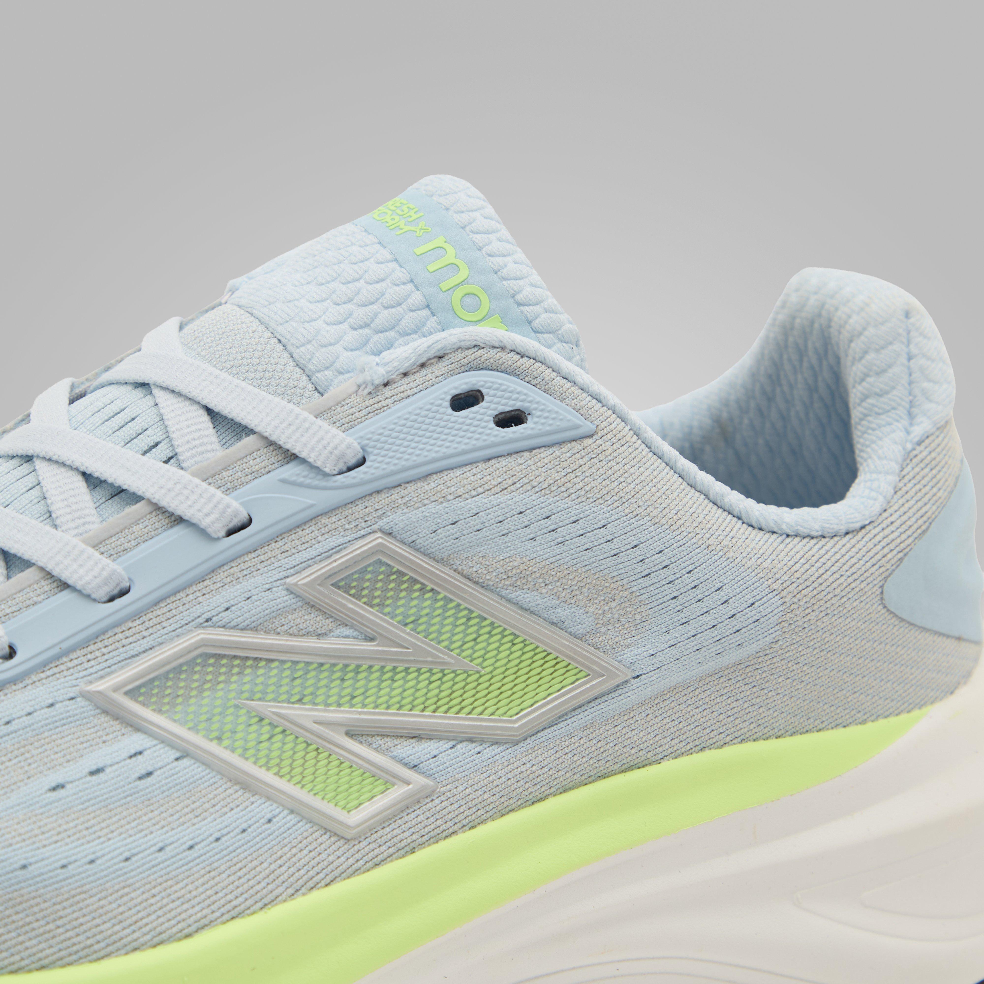 Women’s Fresh Foam X More V6 Running Shoe