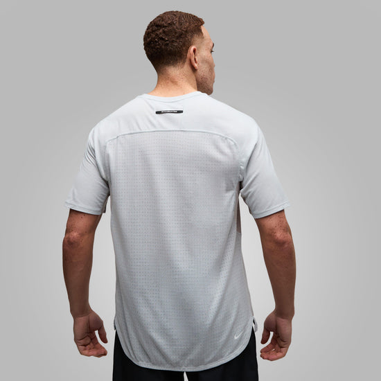 Men’s Trail Solar Chase Dri-FIT ADV T-Shirt