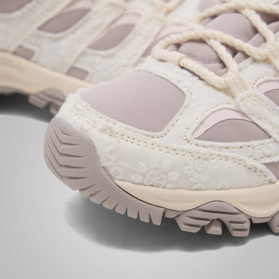 Women’s Moab 3 Hiking Shoe