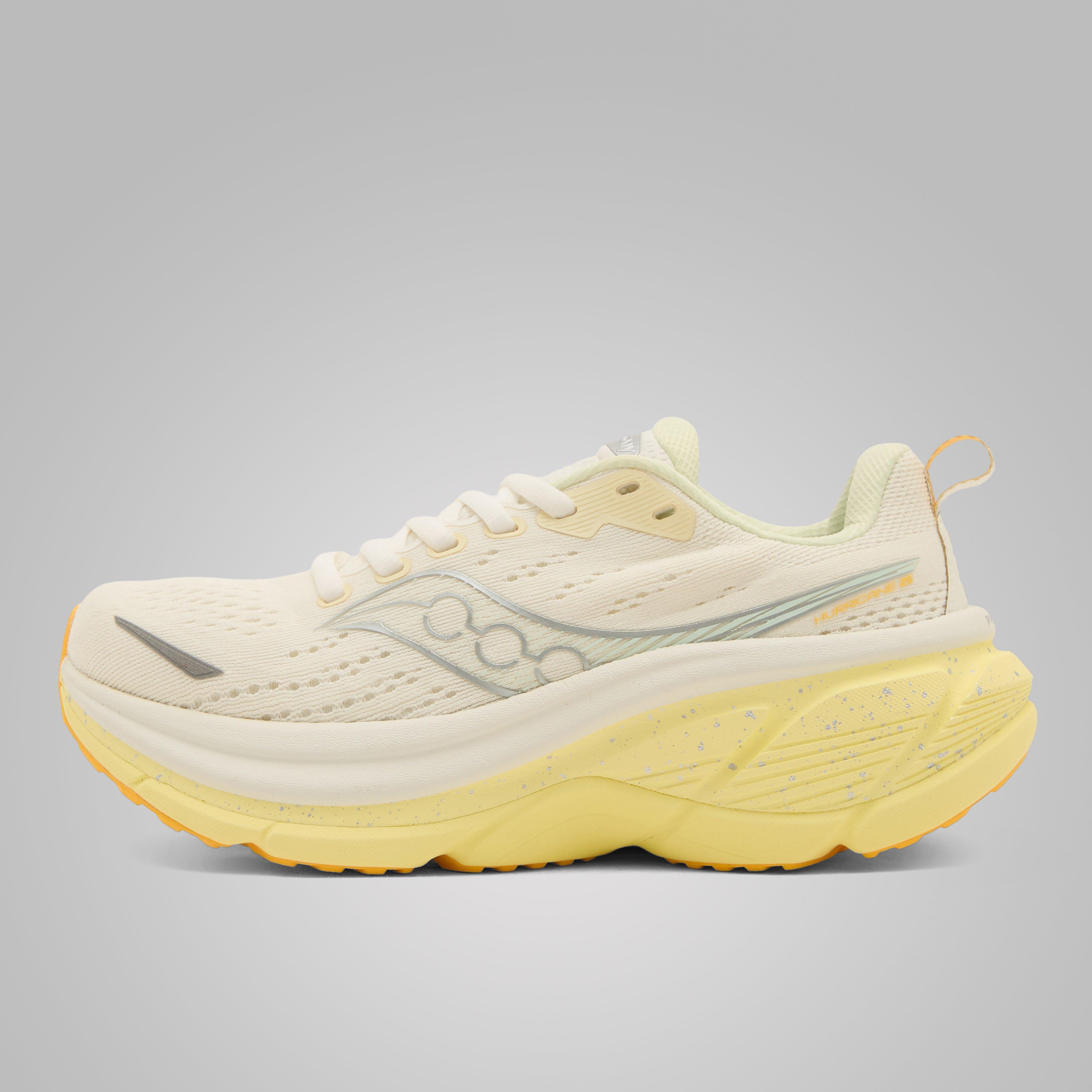 Women's Hurricane 25 Running Shoes