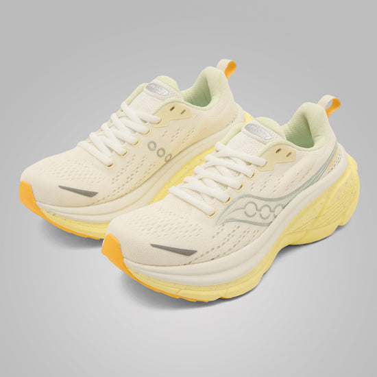 Women's Hurricane 25 Running Shoes