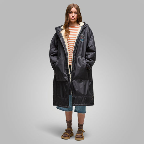 Women’s Escapism Sherpa Lined Changing Robe