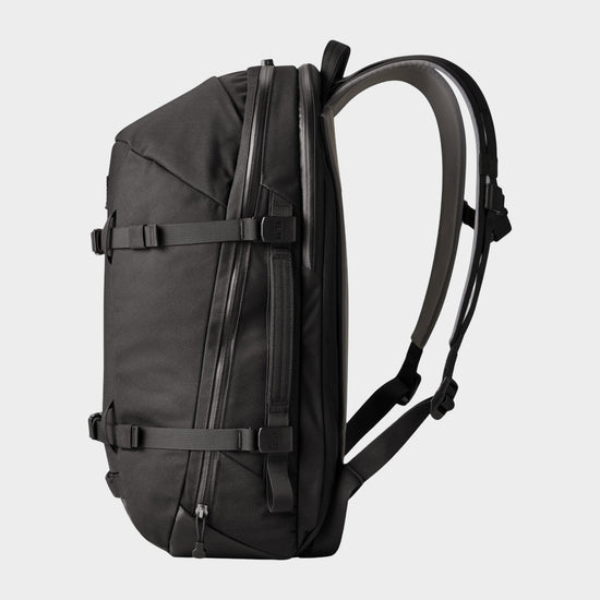 Crossroads® 27L Backpack