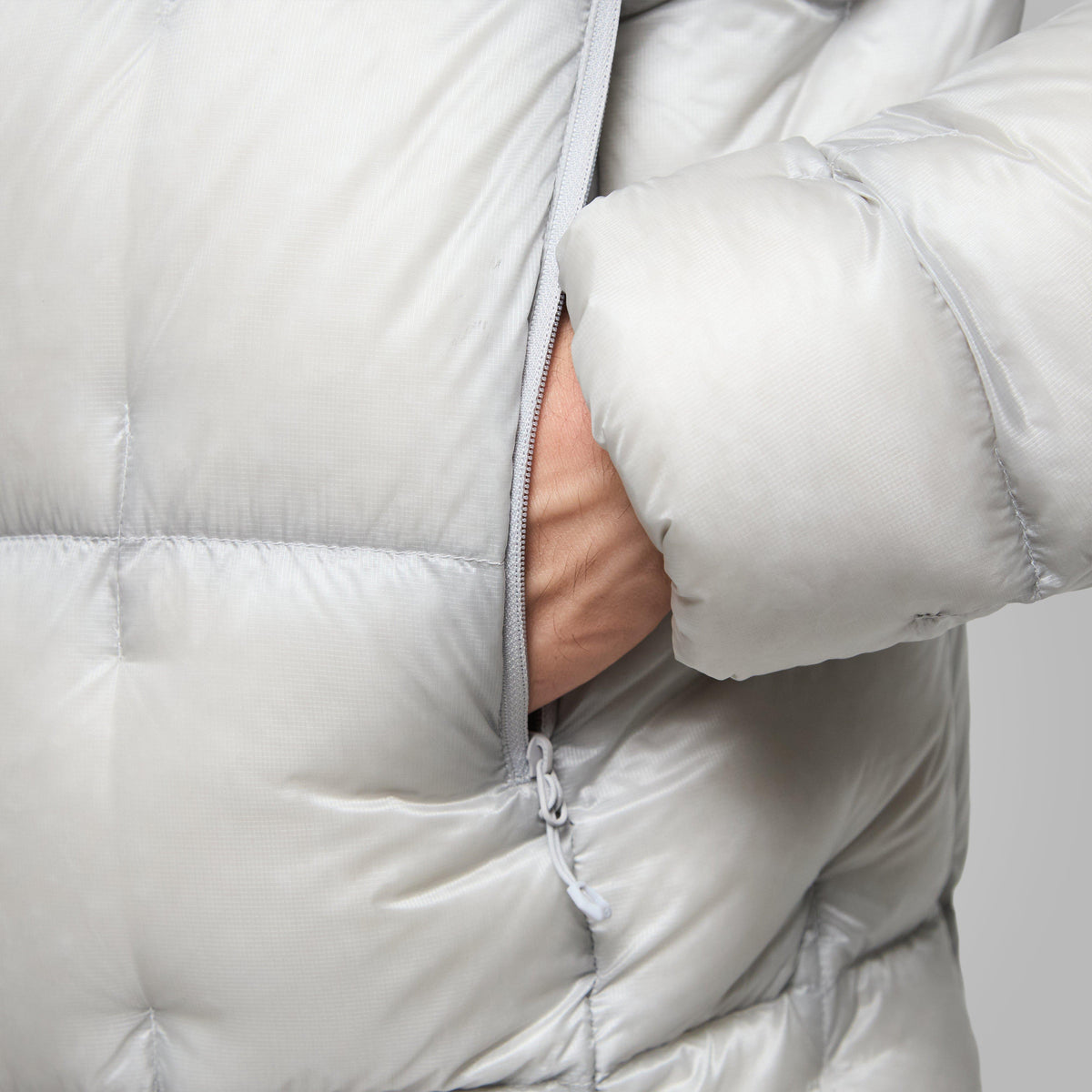 Men’s Apex 900 Hooded Down Jacket
