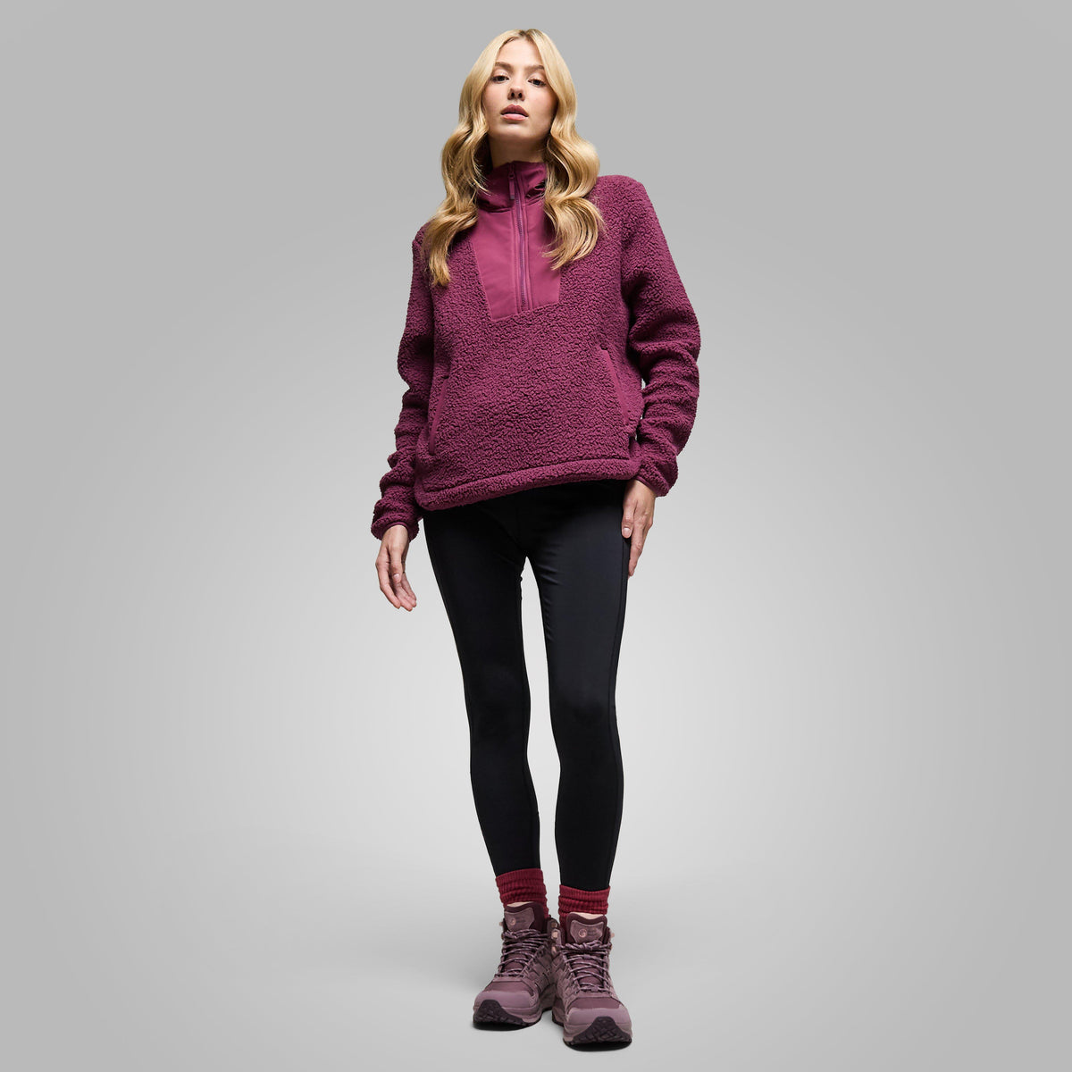 Women's Outlook Hooded Jacket
