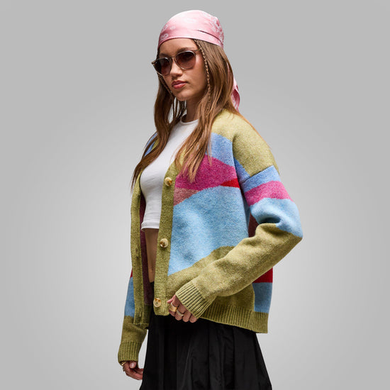 Women’s Scenic Knitted Cardigan