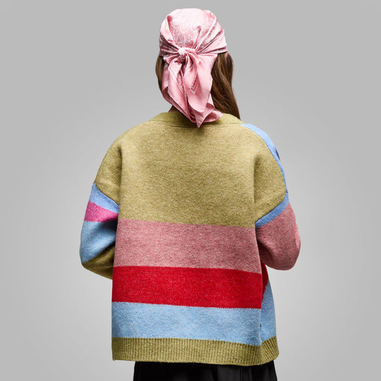 Women’s Scenic Knitted Cardigan