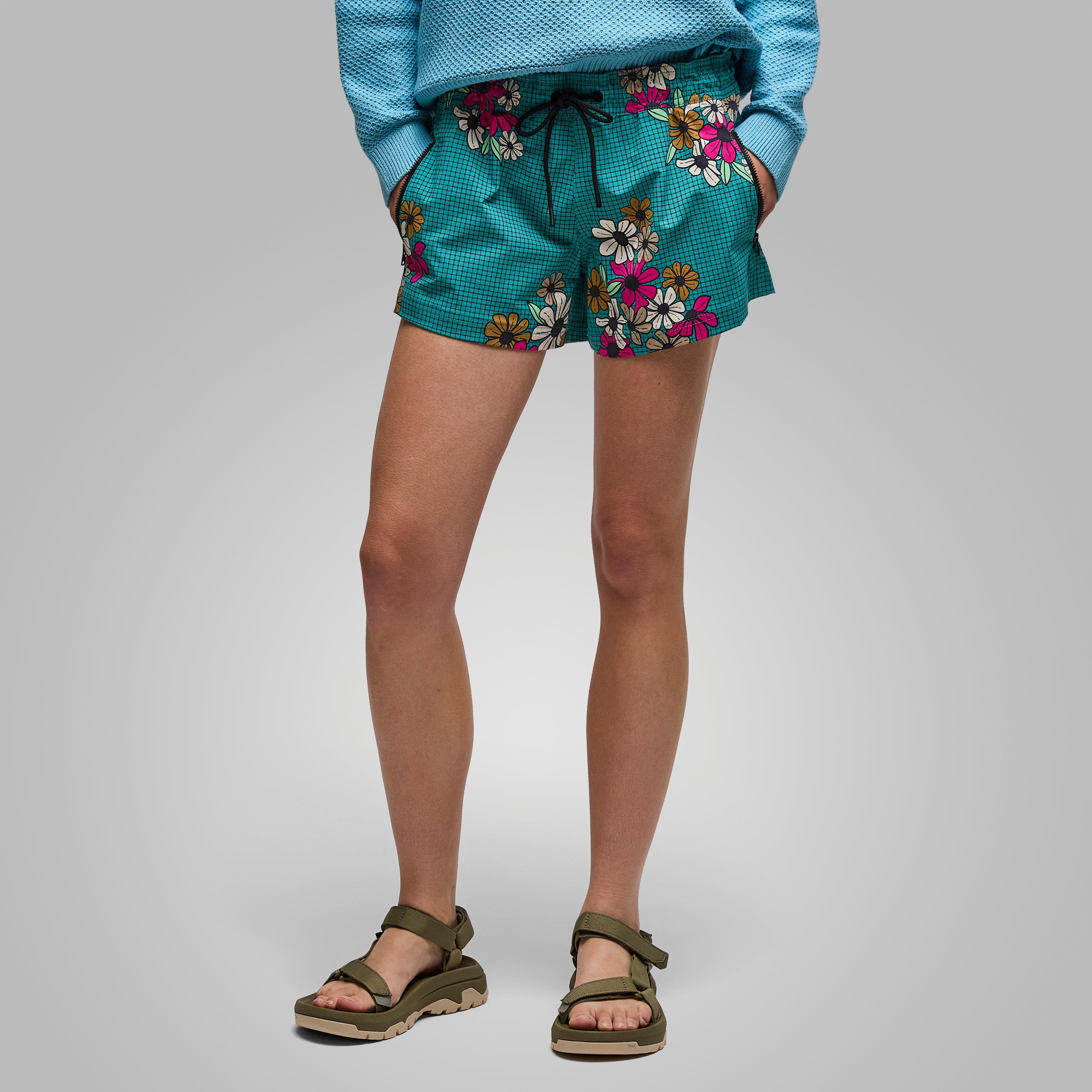 Women’s Way Out Short
