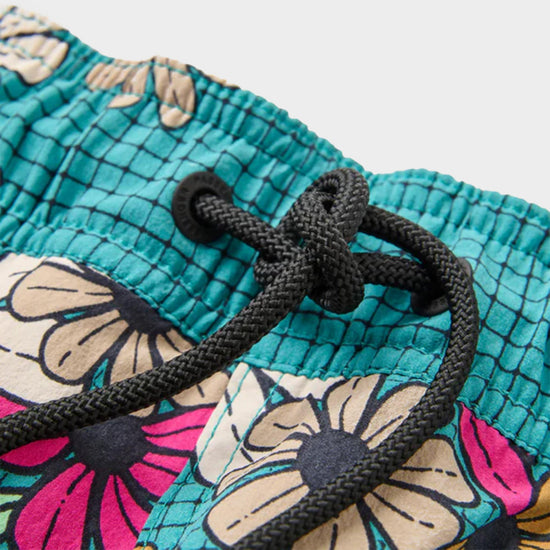 Women’s Way Out Short