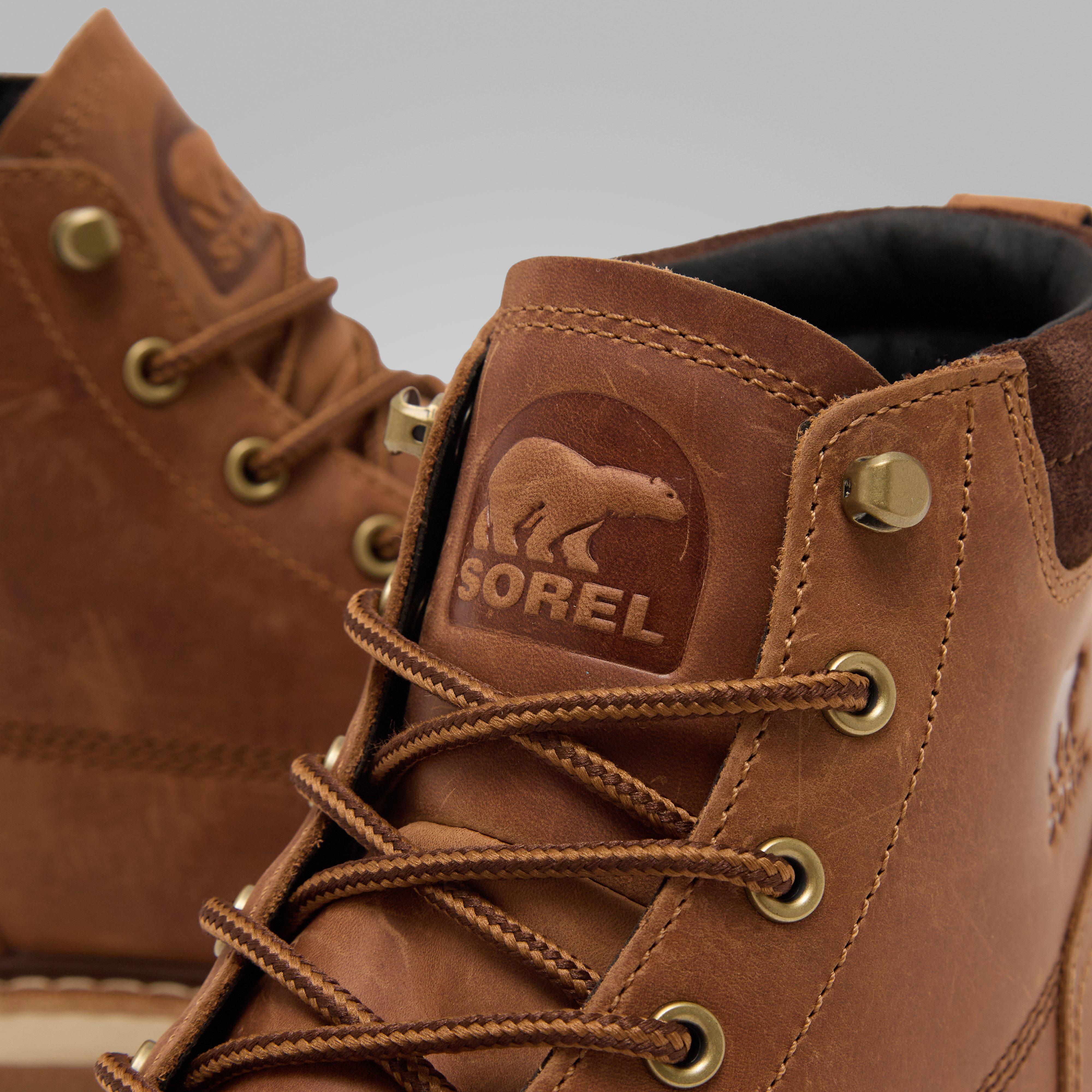 Men’s Lark-47 Moc Toe Waterproof Boot