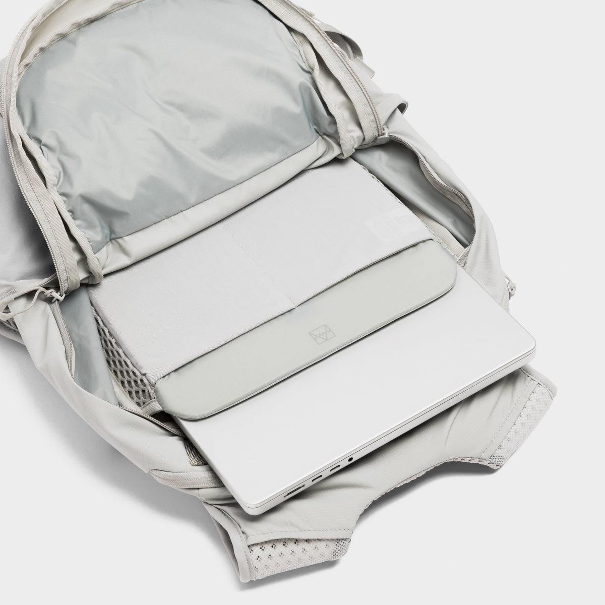 Motion Backpack 20L