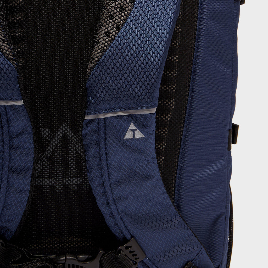 Metropolis 33L Backpack
