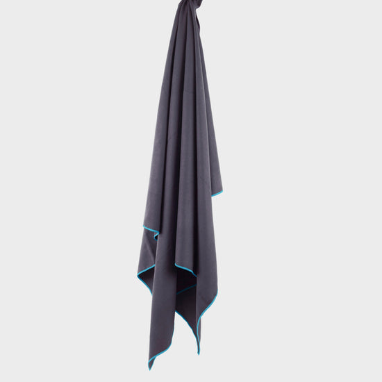 SoftFibre Lite GreyTravel Towel (Giant)