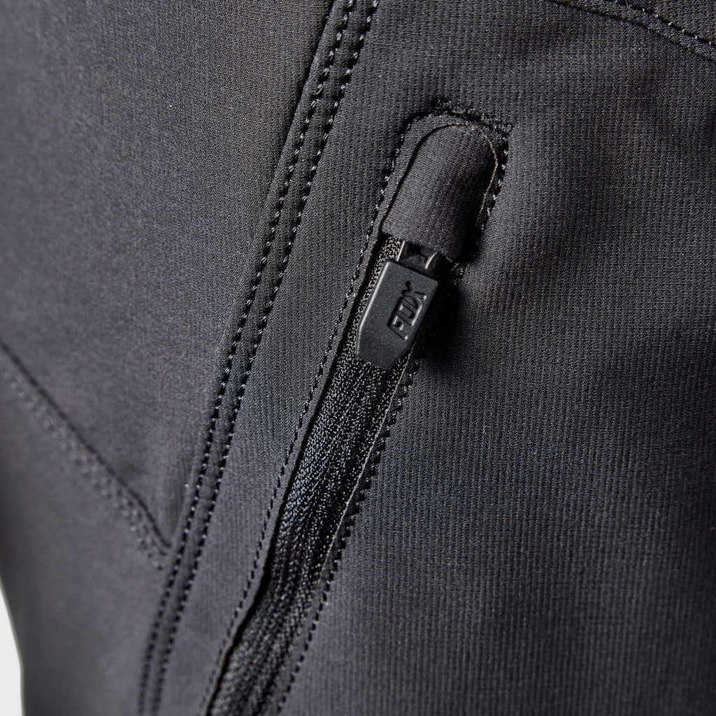 Men's Defend Shorts