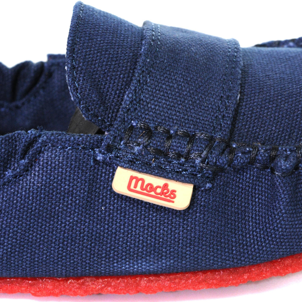 Women’s Classic Canvas Shoe