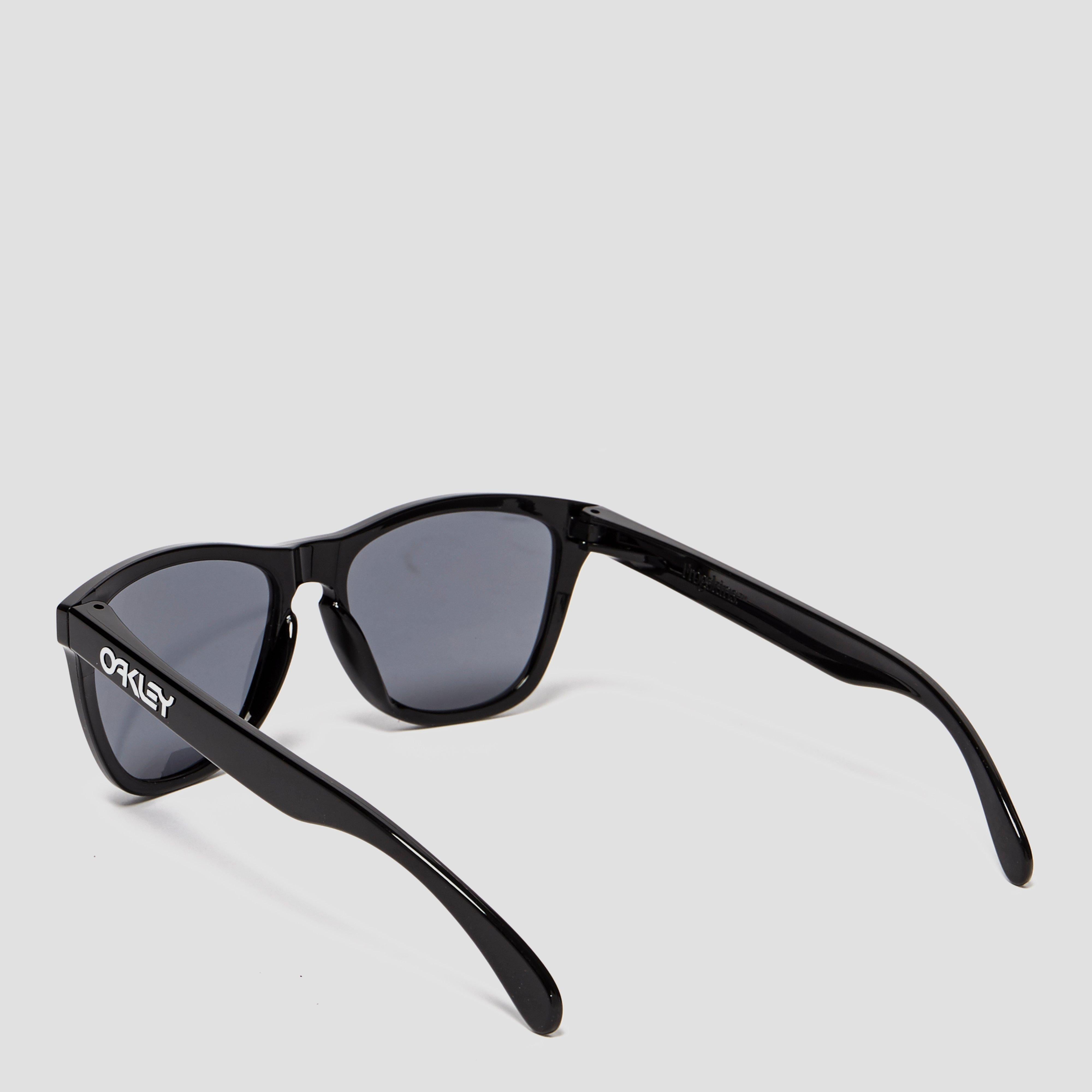 Black Oakley Frogskins Sunglasses – Blacks