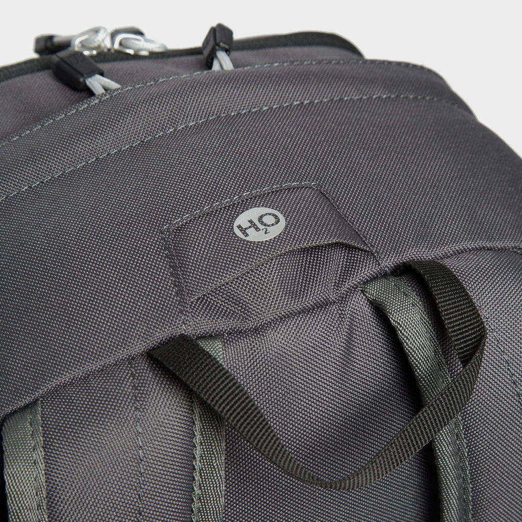 TwentyFourSeven 30 Plus Backpack
