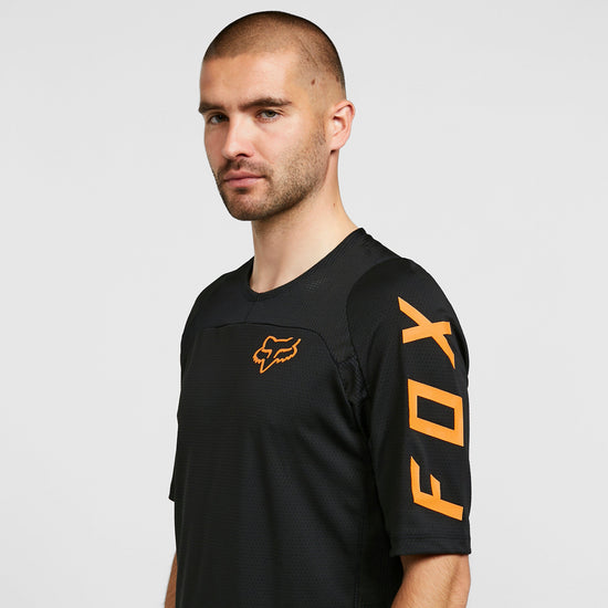 Men’s Defend Short-Sleeve Jersey