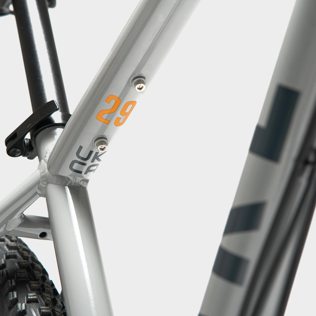 Calibre Rake Grey Calibre Rake 29” – Blacks