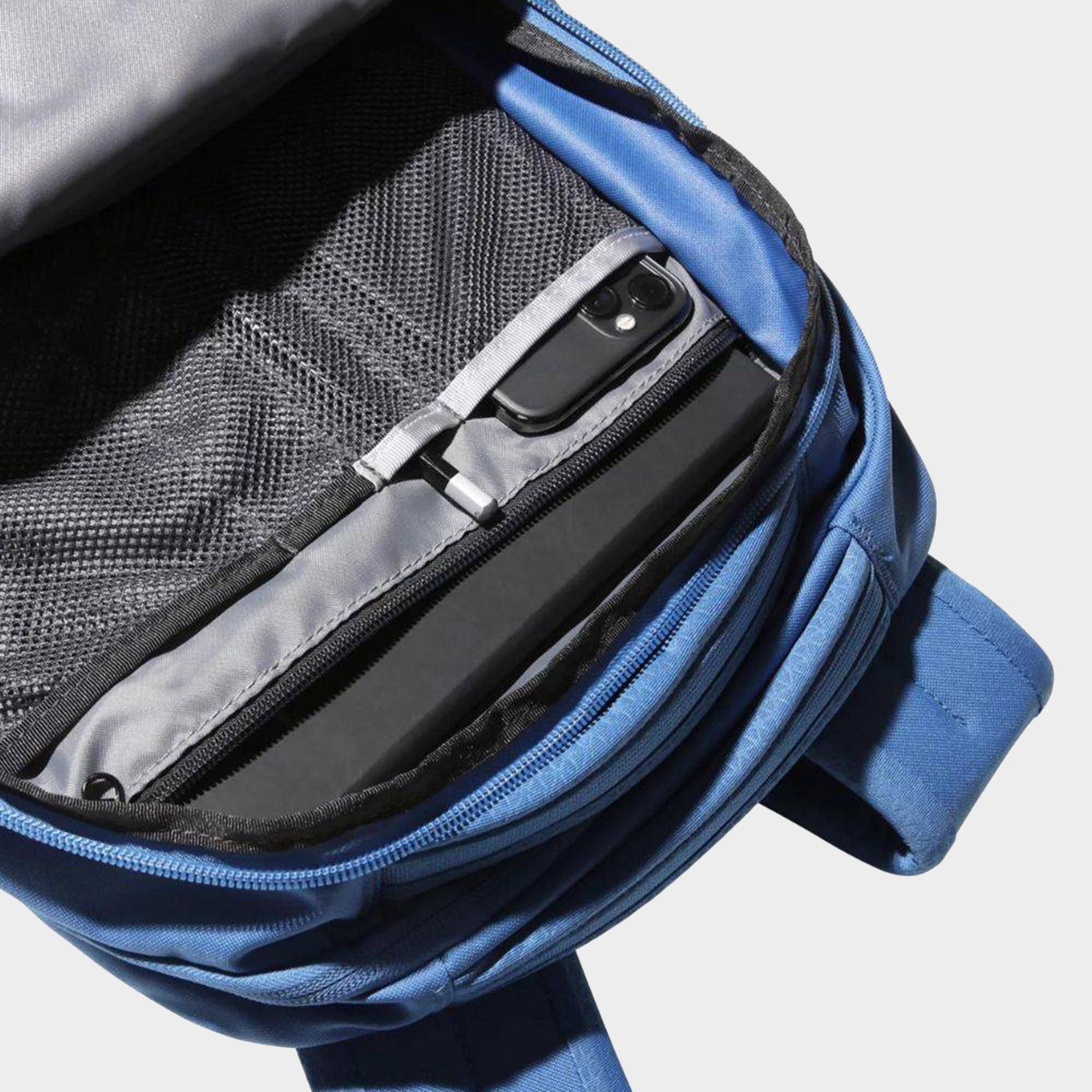 Vault 26L Backpack