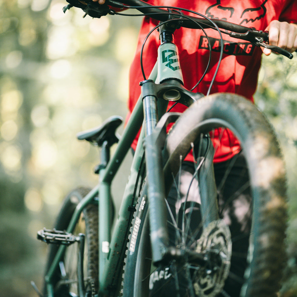 Line T2 27.5" Hardtail Mountain Bike