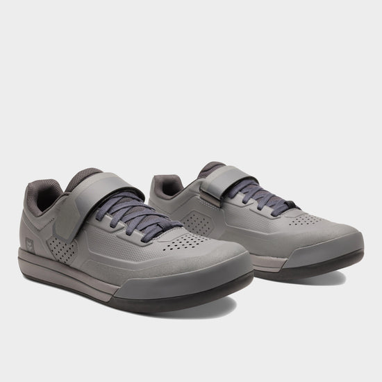 Union Clipless Shoes