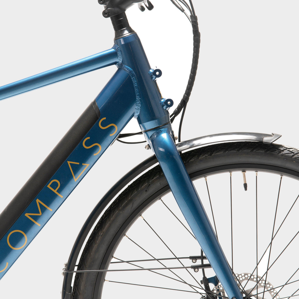 Compass Bike Blue Compass Navigate Hybrid E-Bike – Blacks