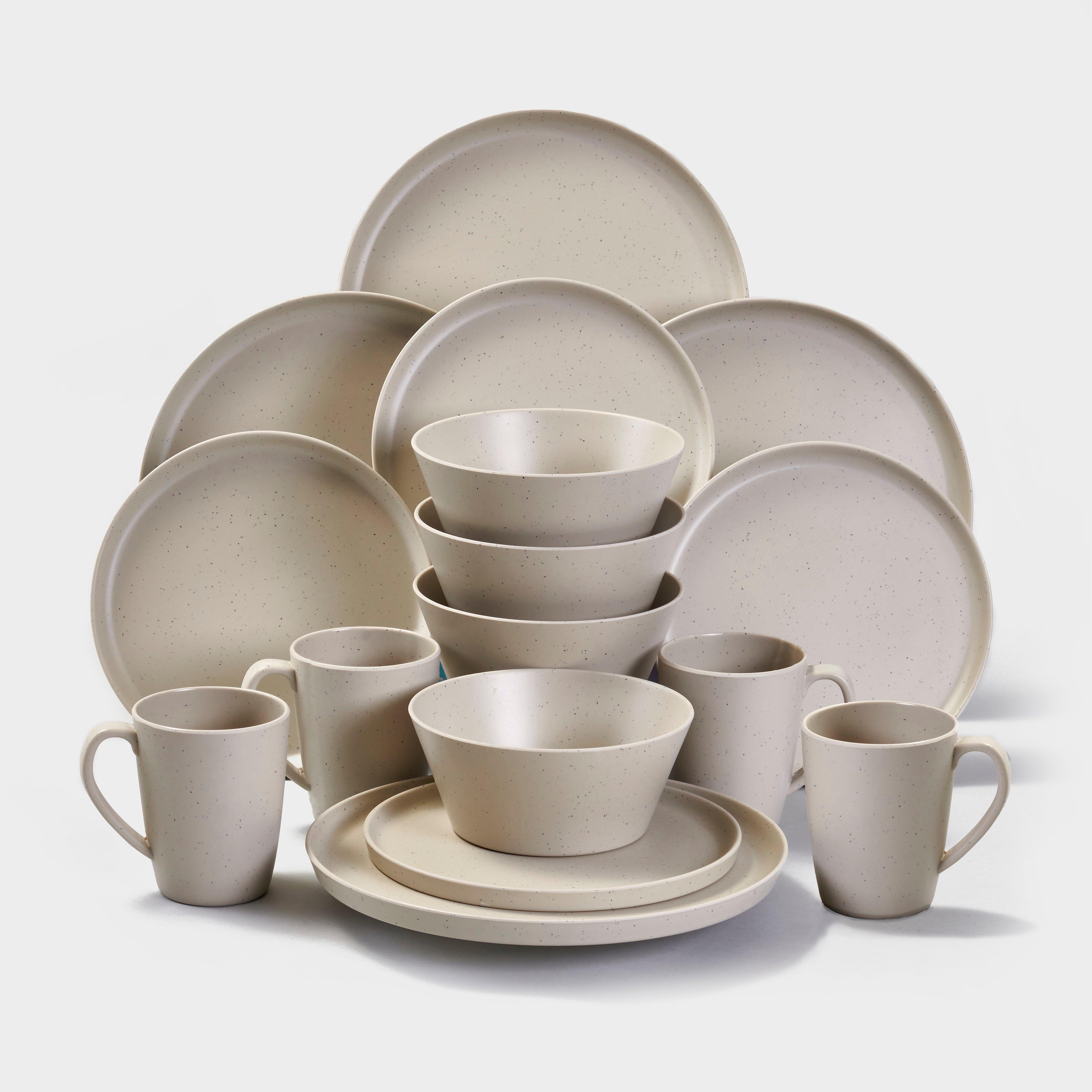 Cream Hi-Gear 16 Piece Melamine Tableware Set – Blacks