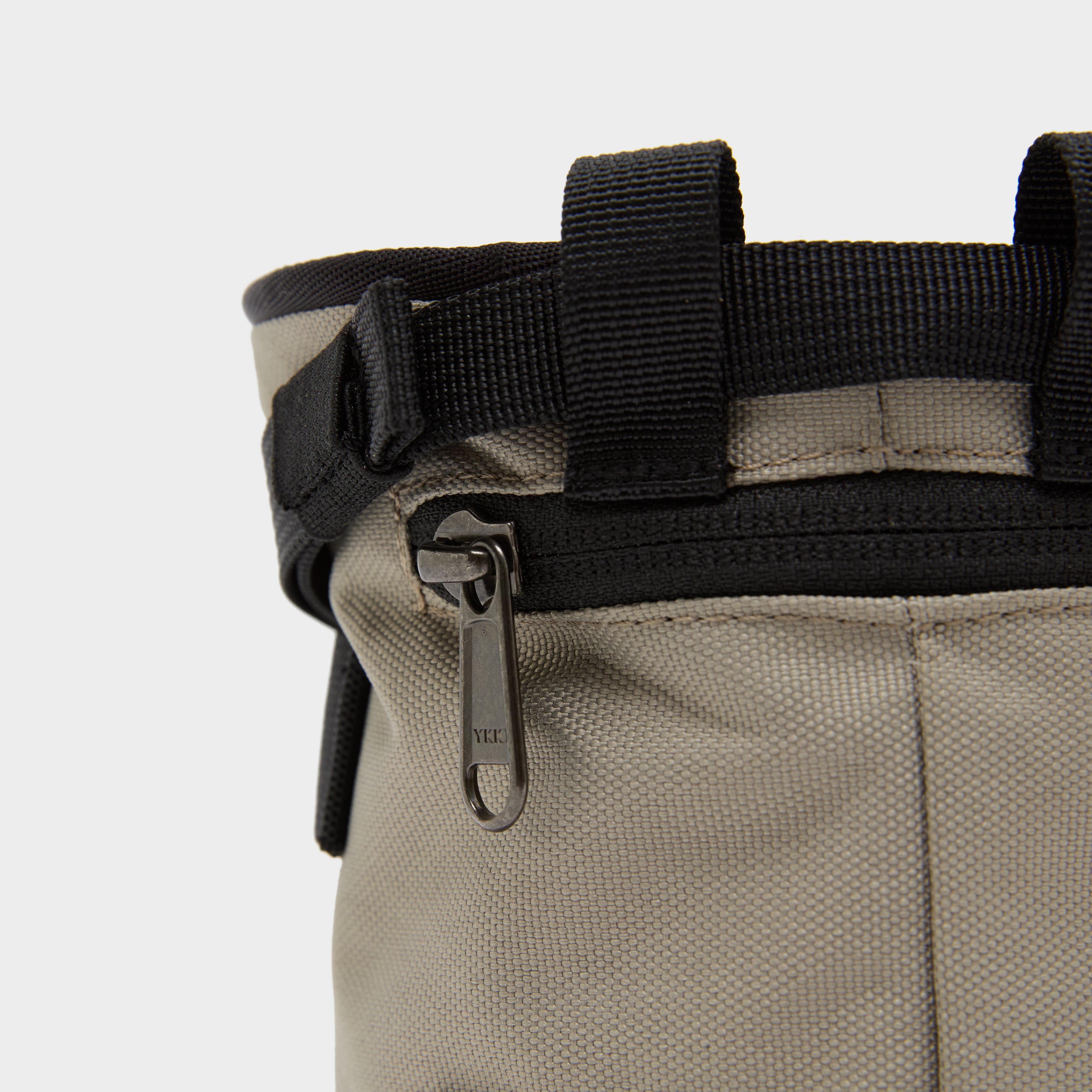Mojo Zip Chalk Bag