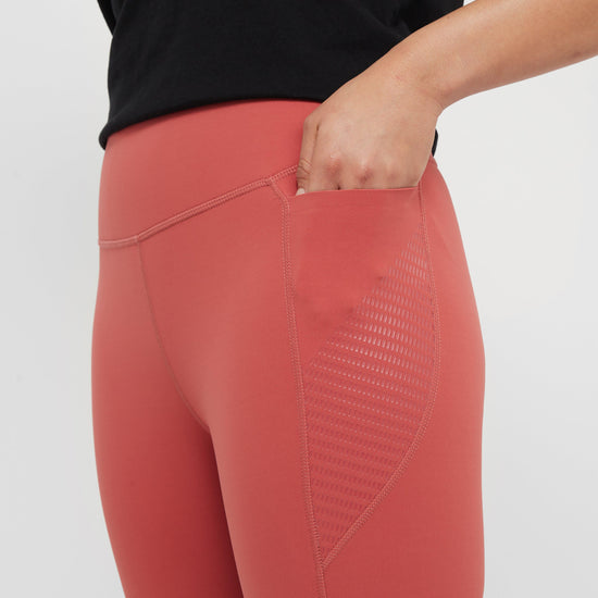 Women's Ad-Vantage 6" Inseam Shorts