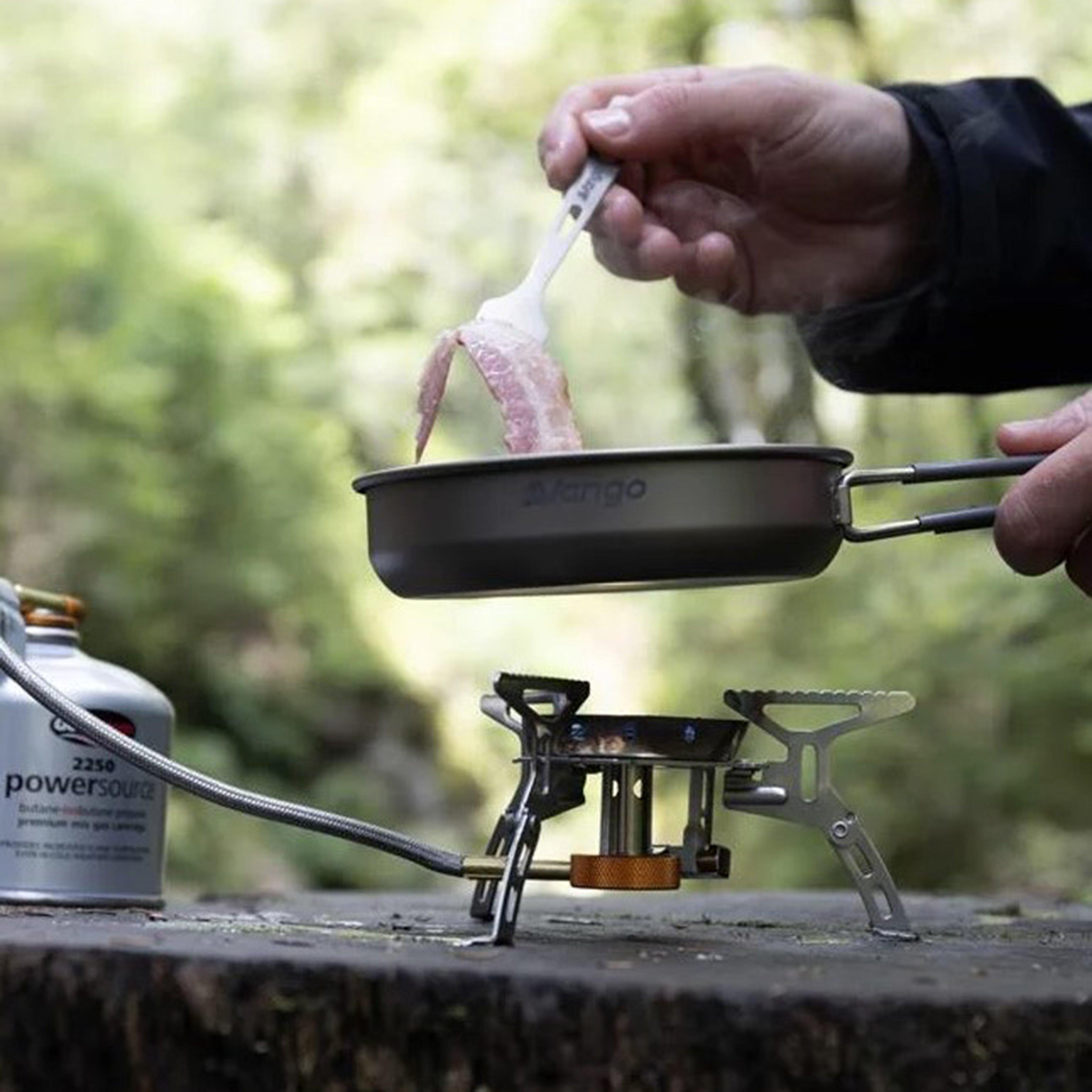 Folding Stove with Windshield and Piezo