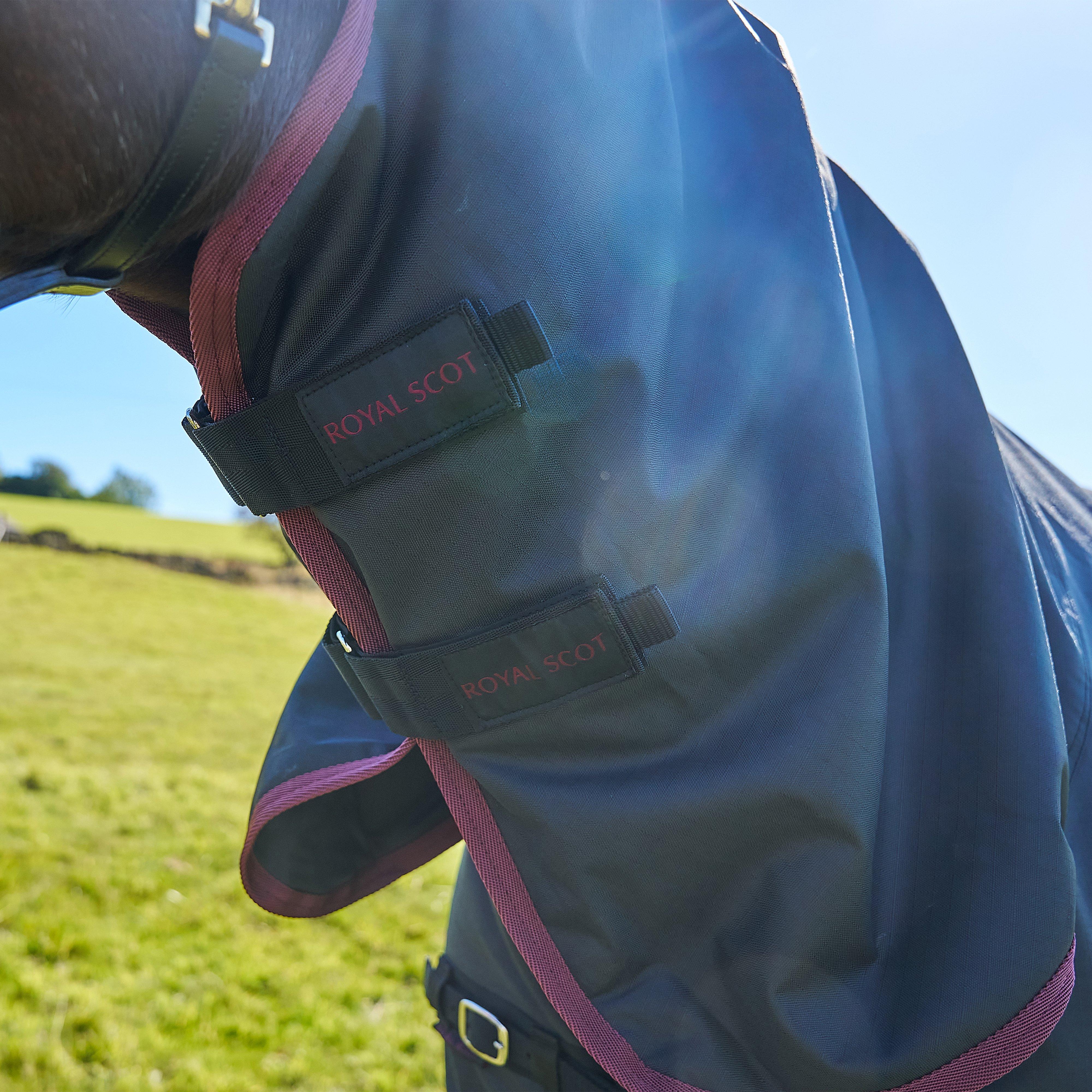 Original 100g Light-Medium Weight Combo Neck Turnout Rug Black/Wine